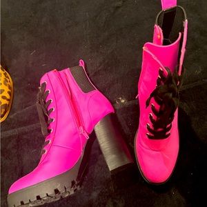 Size 8 Steve Madden Boots